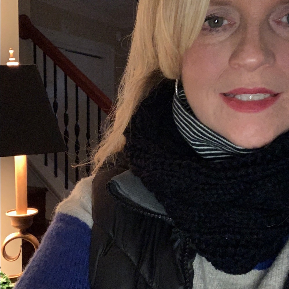 Meet your Posher, Sandy